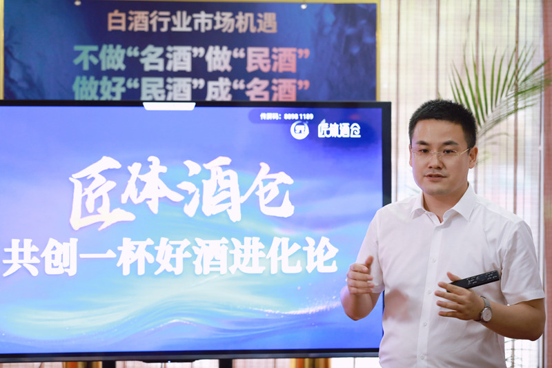 1753764374895682.jpg 11.jpg