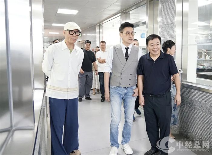 1761183035617923.jpg 640.jpg