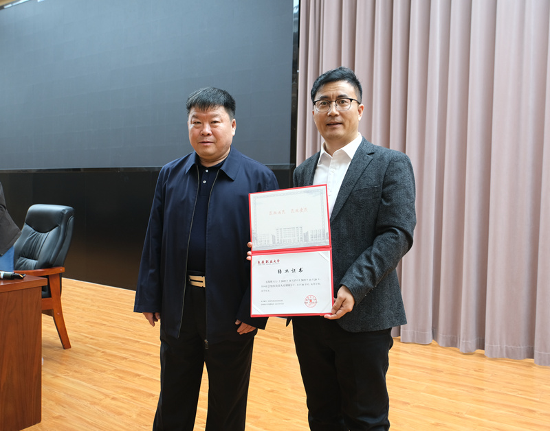 1765774122469145.jpg 7de4f11d44491a8146ccbb6fd334da61.jpg